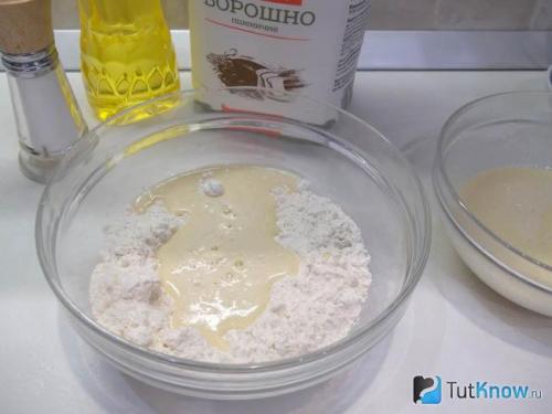 Дрожжевое тесто для пирожков с сухими дрожжами на молоке. Дрожжевое тесто на молоке для пирожков