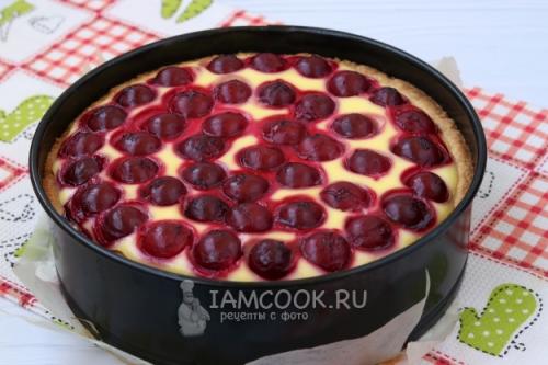 Тертый пирог с творогом и вишней. Песочный пирог с творогом и вишней
