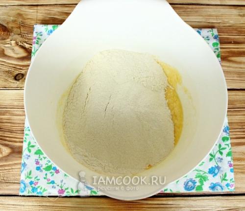 Песочный пирог с творогом