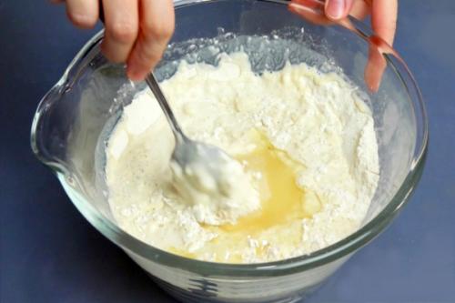 Тесто, как пух в холодильнике. Ленивое тесто за 5 минут из холодильника для жареных пирожков