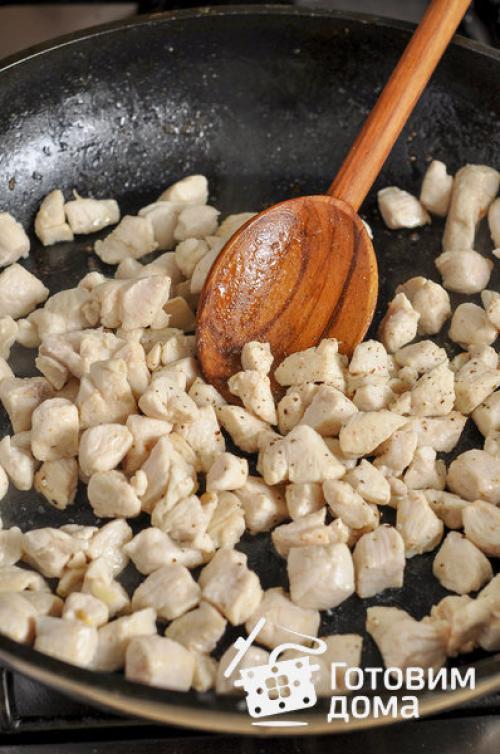 Кабачок фаршированный в духовке с курицей. Кабачки, фаршированные курицей