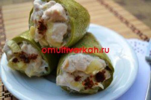 Кабачки фаршированные курицей в мультиварке. Меню