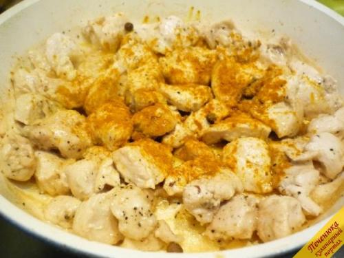 Тушеное куриное филе в сливках. Описание рецепта: