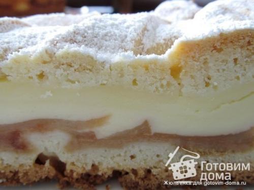 Яблочный пирог с кремом. Яблочный пирог с нежным кремом