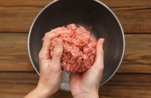 Фрикадельки с спагетти в сливочном соусе. Спагетти с фрикадельками — питательное и вкусное блюдо на каждый день