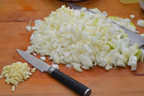 Фрикадельки с спагетти в сливочном соусе. Спагетти с фрикадельками — питательное и вкусное блюдо на каждый день