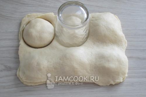 Пирожки с сыром ветчиной помидорами. Пирожки с ветчиной и сыром