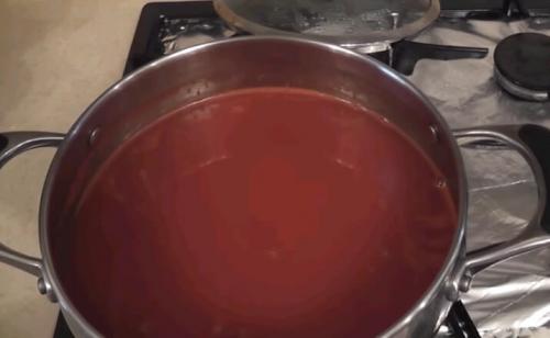 Салат огурцы в томате на зиму обалденный рецепт в томатной пасте. Огурцы в томате на зиму — обалденный рецепт «Пальчики оближешь»