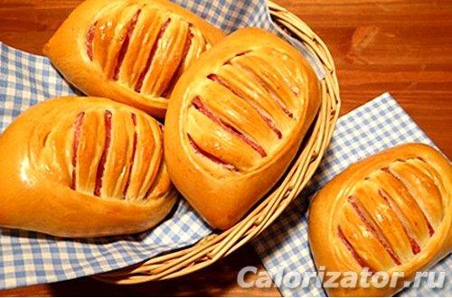 Булочки с ветчиной и сыром из слоеного теста калорийность. 