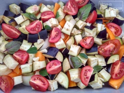 Рецепт курицы с баклажанами и помидорами в духовке. Вкуснейшая запеченная в духовке курица с баклажанами и помидорами