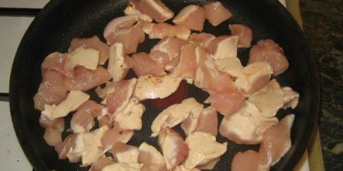 Курица с баклажанами и кабачками в духовке. Как приготовить курицу с кабачками в духовке