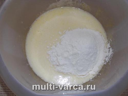 Пирог на кефире с вишней в мультиварке. Пирог на кефире с вишней