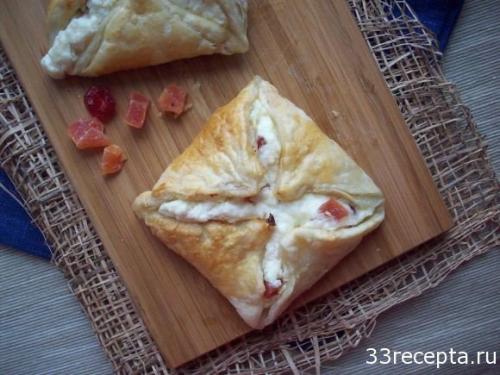 Слоеное тесто булочки с творогом. Булочки из слоеного теста с творогом и цукатами