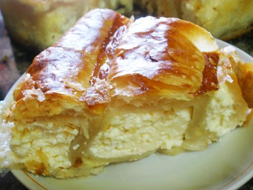 Улитки из слоеного теста с творогом. Пирог улитка из слоеного теста с сладким творогом