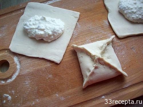 Слоеное тесто булочки с творогом. Булочки из слоеного теста с творогом и цукатами