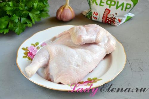 Курица маринованная в кефире запеченная в духовке. Курица в кефире в духовке