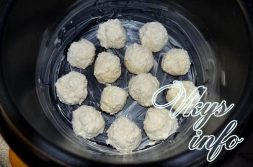 В мультиварке шоколадный пирог с творожными шариками. Пирог с творожными шариками в мультиварке