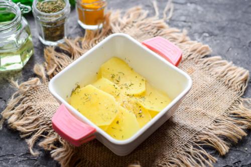 Картофельная запеканка с курицей и майонезом. Картофельная запеканка с курицей в духовке