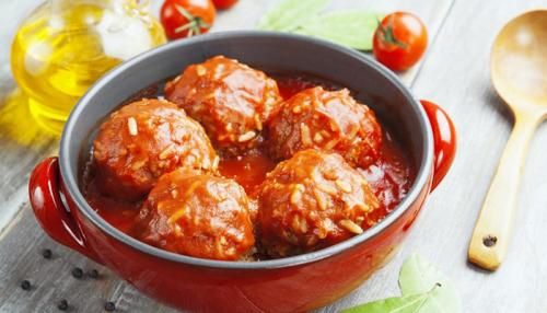 Рецепт тефтелей с подливкой, как в детском саду в духовке рецепт. Тефтели в подливе из сметаны