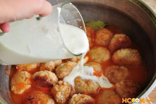 Тефтели, как в детском саду без риса. Пошаговый рецепт приготовления мясных тефтелей с рисом в соусе как в детском саду с фото