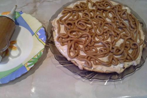 Торт с песочными коржами безе и сгущенкой. Торт с безе и грецкими орехами - невероятно вкусный, коржи мягкие, очень нежные !!! 2 Варианта приготовления !!!