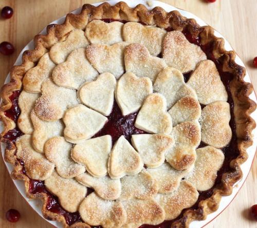 Как украсить яблоками пирог. Как оригинально украсить пирог