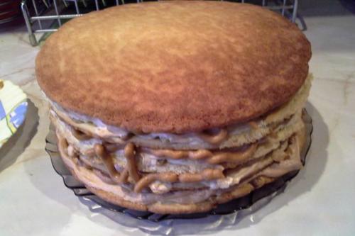 Торт с песочными коржами безе и сгущенкой. Торт с безе и грецкими орехами - невероятно вкусный, коржи мягкие, очень нежные !!! 2 Варианта приготовления !!!