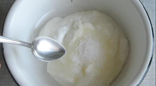 Творожные завитушки в сметанной заливке. Творожные «завитушки» в сметанной заливке