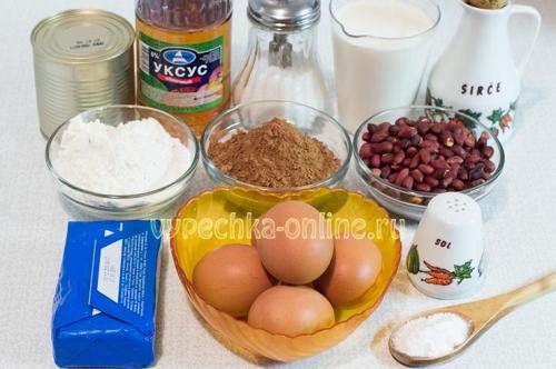 Торт Сникерс с безе и песочным тестом. Торт «Сникерс» с безе и орехами — сказочный вкус детства!