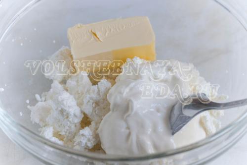 Пирог с творожной начинкой и яблоками. Ингредиенты к рецепту