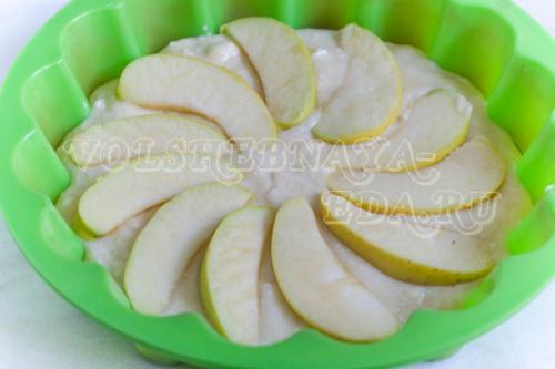 Пирог с творожной начинкой и яблоками. Ингредиенты к рецепту