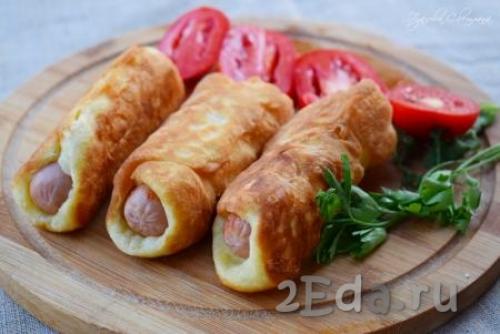 Тесто на сосиски в тесте жареные в масле без дрожжей на кефире. Сосиски в тесте на кефире на сковороде