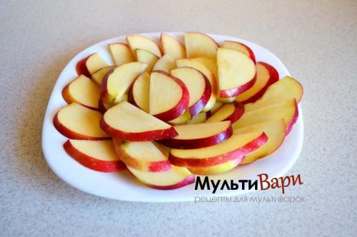 Розочки из слоеного теста с яблоками в мультиварке. Яблоки «Розы в тесте» в мультиварке