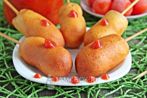 Сосиски в тесте рецепт жареные в масле на палочке. Сосиски в тесте на палочке