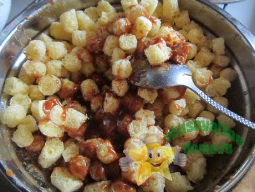 Десерт из кукурузных палочек и ирисок. Кукурузные палочки с ирисками – рецепт из детства