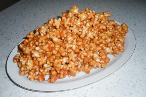 Чак чак из кукурузных палочек с медом. Торты и пирожные из кукурузных палочек