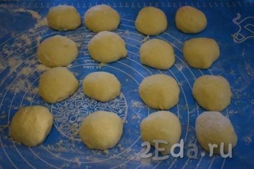 Тесто на сосиски в тесте жареные в масле без дрожжей на кефире. Сосиски в тесте на кефире на сковороде