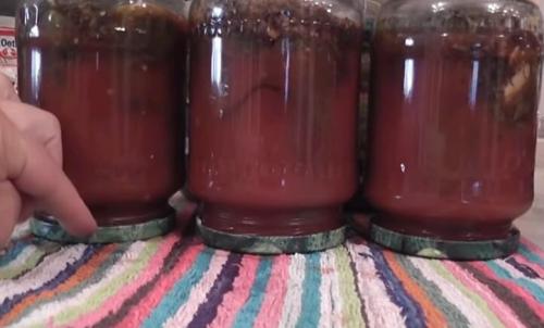 Салат огурцы в томате на зиму обалденный рецепт. Огурцы в томате на зиму — обалденный рецепт «Пальчики оближешь»