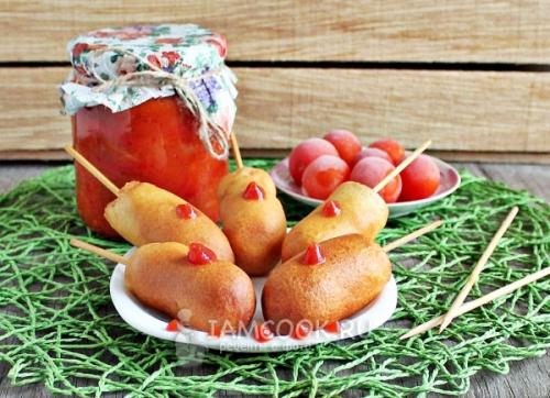 Сосиски в тесте рецепт жареные в масле на палочке. Сосиски в тесте на палочке