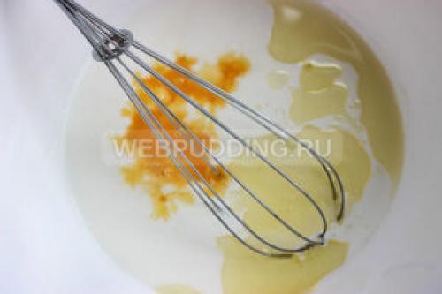 Быстрые пирожки на кефире готовятся моментально на сковороде. 