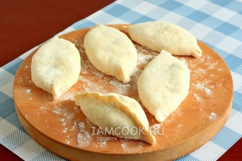 Пирожки на кефире с капустой. Пирожки с капустой на кефире (на сковороде)