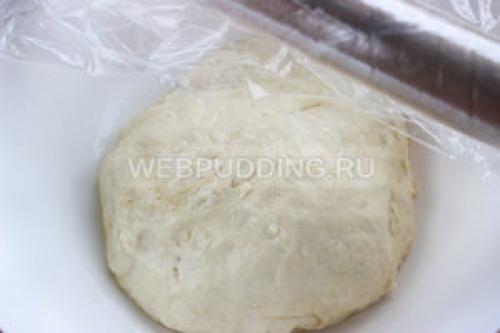 Быстрые пирожки на кефире готовятся моментально на сковороде. 