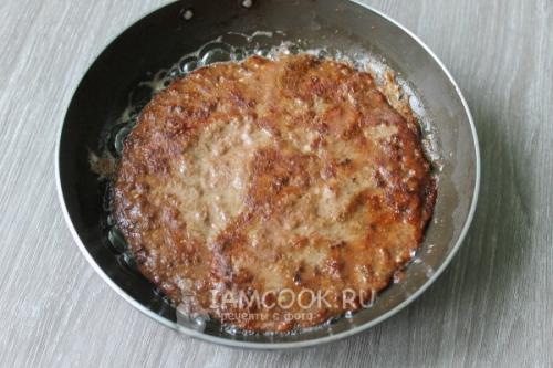 Печёночный торт из свиной печени рецепт. Печеночный торт из свиной печени