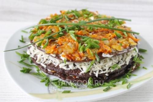 Печёночный торт из свиной печени рецепт. Печеночный торт из свиной печени