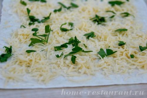 ЛАВАШ на мангале с сыром и помидорами. 