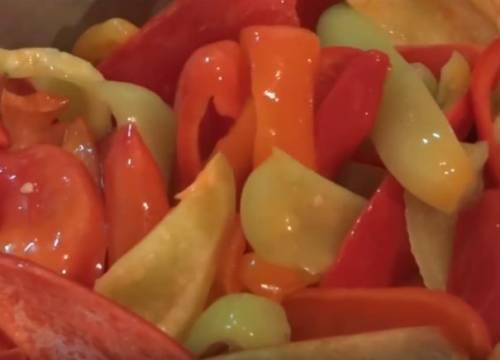 Перец на зиму рецепты заготовки перца на зиму. Маринованный болгарский перец на зиму — пошаговый рецепт заготовки