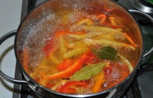 Сладкий перец на зиму с сахаром. Рецепт 2: маринованный сладкий перец на зиму
