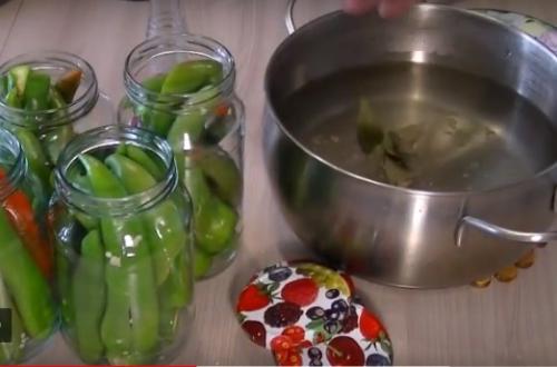 Маринованный горький перец на зиму рецепты. Рецепт горького стручкового перца на зиму — пальчики оближешь