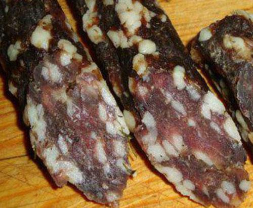 Сыровяленая колбаса рецепт с нитритной солью в домашних условиях. Сыровяленая колбаса по классическому рецепту