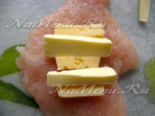 Куриные рулетики с сыром и зеленью на сковороде. Рецепт 2: вкусные куриные рулетики с сыром на сковороде